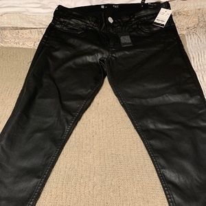 Kut from the Kloth stretchy skinny pants